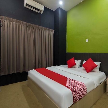 Oyasumi Hotel Kulim Extérieur photo