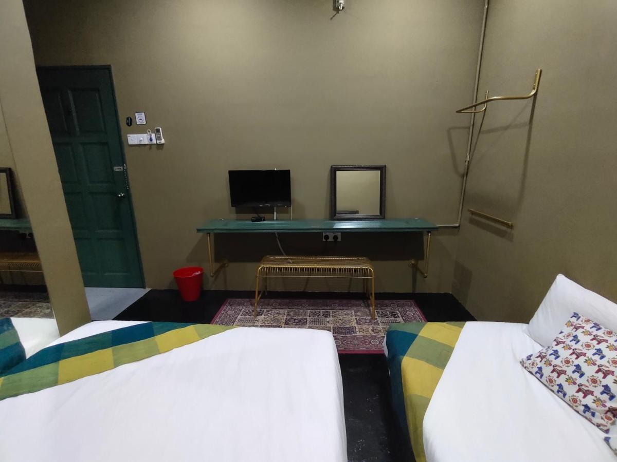 Oyasumi Hotel Kulim Extérieur photo