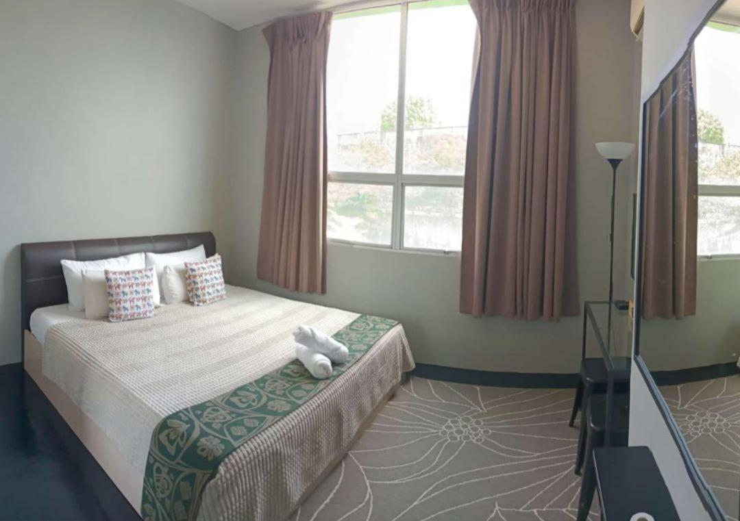 Oyasumi Hotel Kulim Extérieur photo