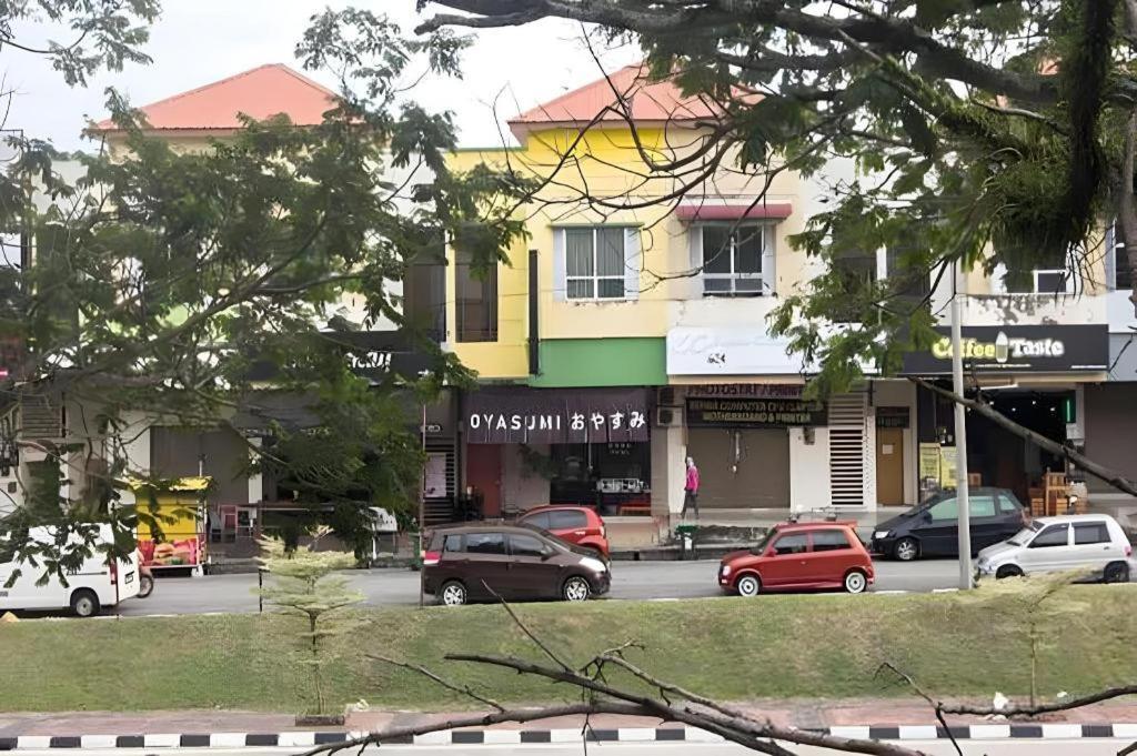 Oyasumi Hotel Kulim Extérieur photo
