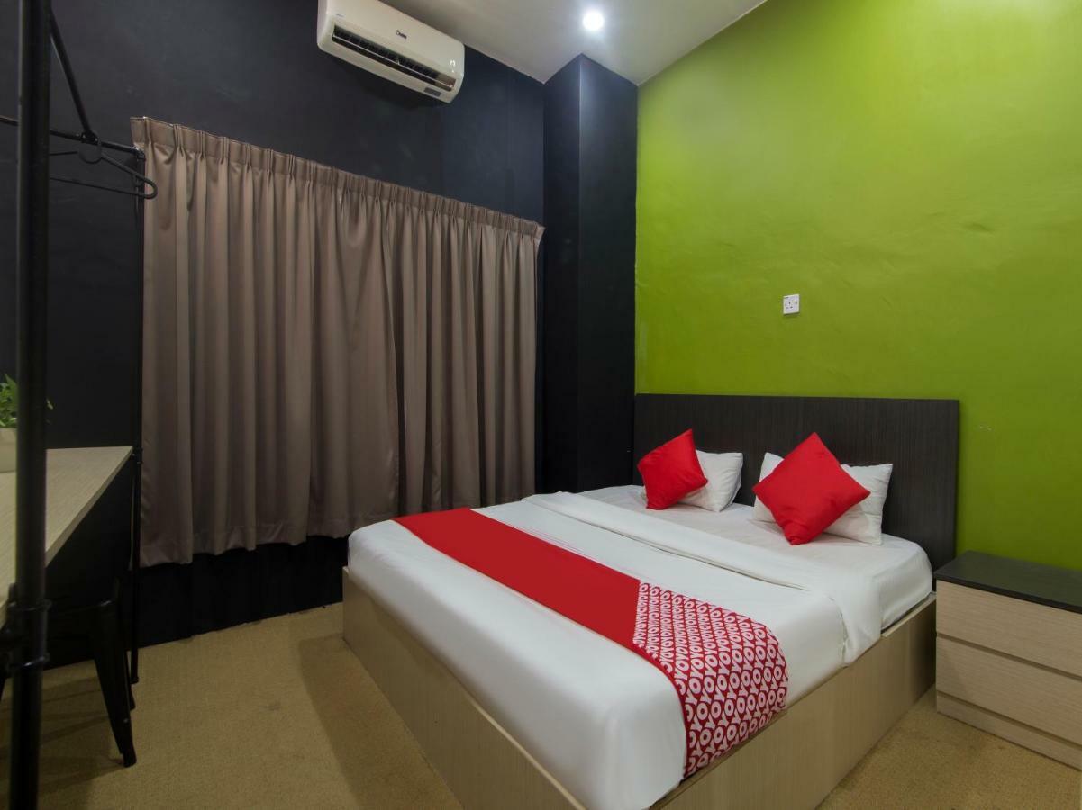 Oyasumi Hotel Kulim Extérieur photo